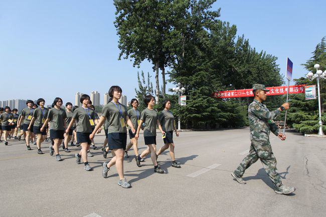 基础较差的义务兵报考军校难如登天吗？点成军考